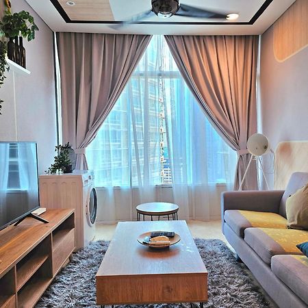 De Apartment Sky At Klcc Kuala Lumpur Exterior photo