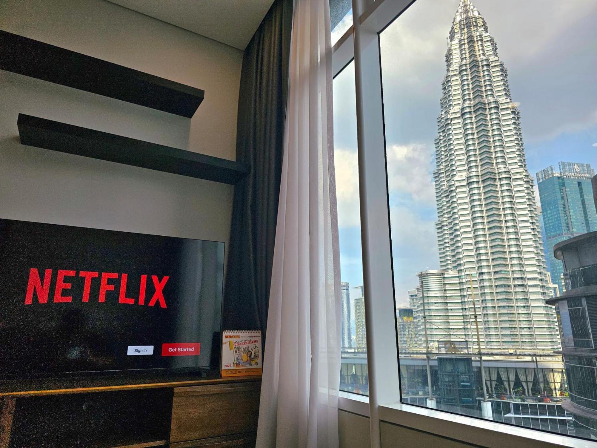 De Apartment Sky At Klcc Kuala Lumpur Exterior photo